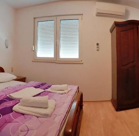 Sobe Medic Medugorje Bed and Breakfast Buitenkant foto